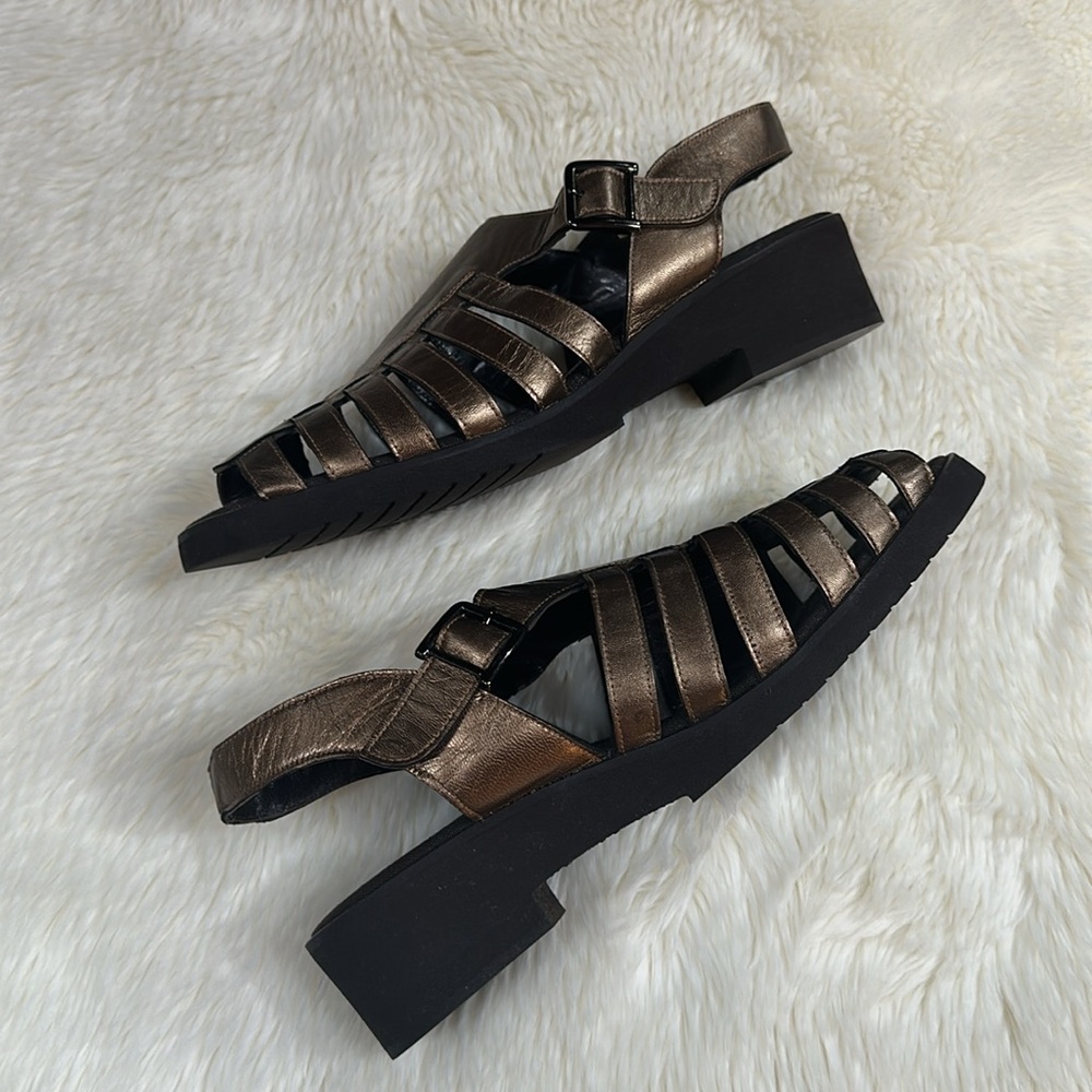 André Assous Featherweights Sandals - Picture 10 of 10